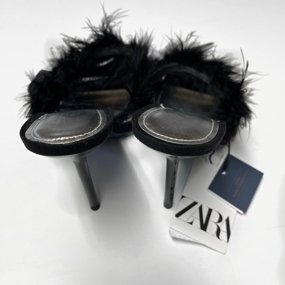 Zara Shoes - ZARA BLUE COLLECTION LEATHER HEEL
